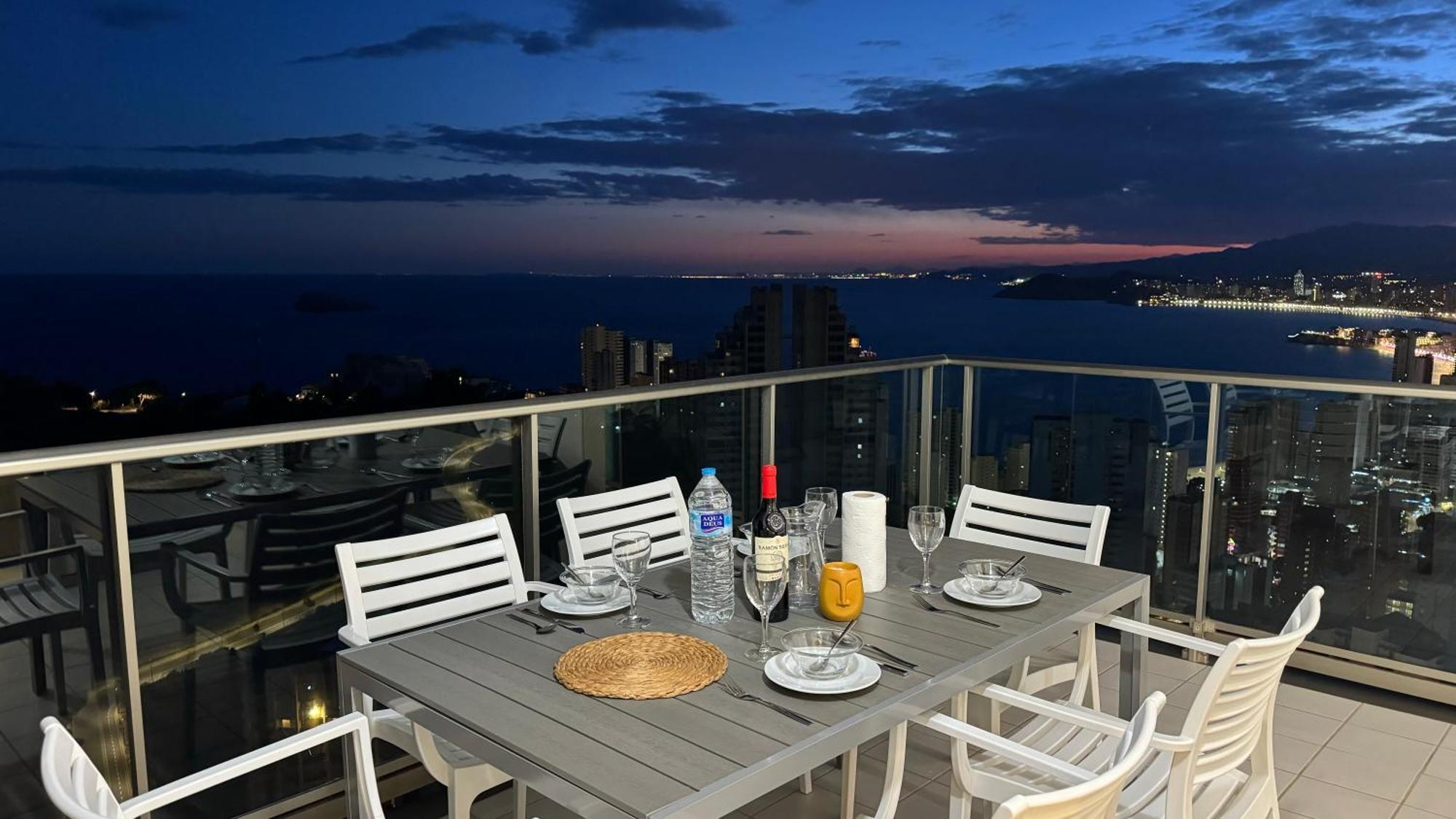 Planta 28 - 2 Dormitorios Con Vistas Benidorm Kültér fotó